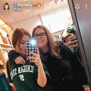 Meet your Posher, Baylee